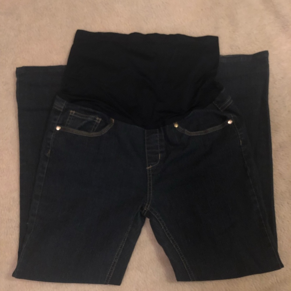 Maternity jeans size Medium